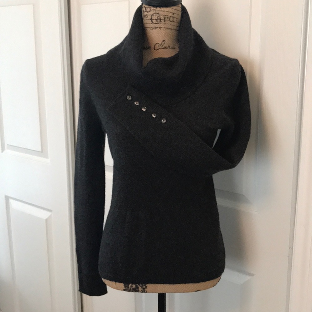 Large Sweater Charcoal